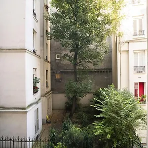  Appartement Near Montmartre