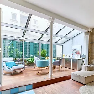  Appartement Lepic, Luxury Flat In Montmartre With Private Terrasse-appartement Entier